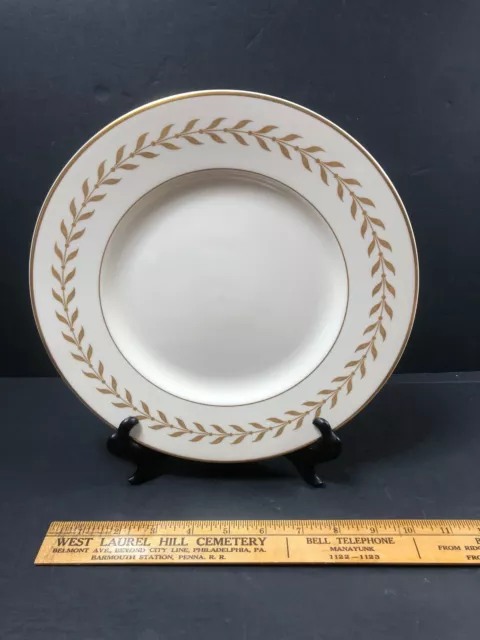 Old Ivory by Syracuse China 10" dinner plate Jefferson pattern