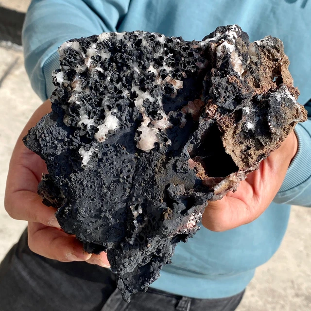 2.5LB Black carbon and sand mixed in quartz crystal cluster-AE917 3