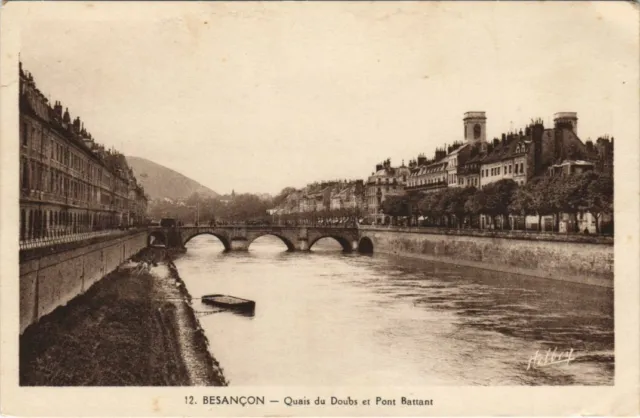 CPA Besancon Quais du Doubs et Pont Battant FRANCE (1098803)