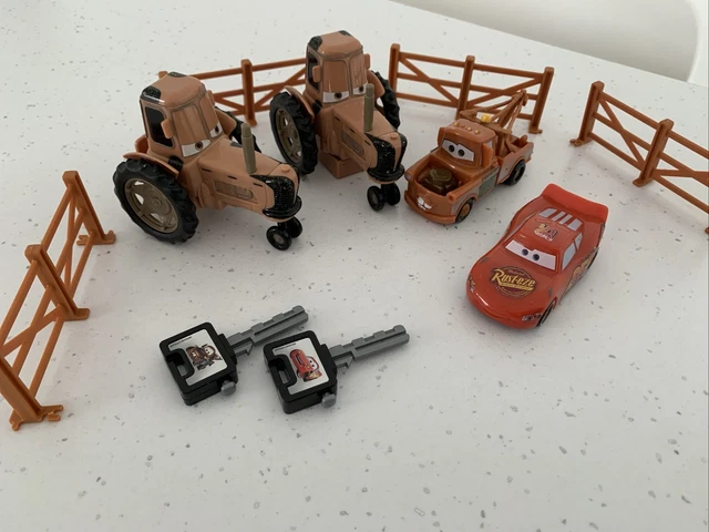 DISNEY PIXAR CARS Tractor Tipping Playset with Mater and Lightning ...
