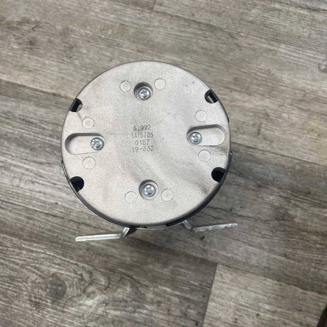 6.992 1475786 0157 19-333 Hydraulic Motor