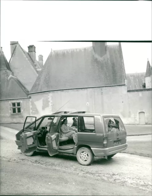 1984 Renault Espace 2000 TSE - Vintage Photograph 2994835