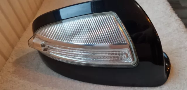 Mercedes C Class W204 Right Wing Mirror Cover Genuine With Indicator A3146336