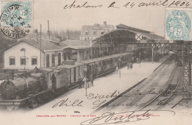 CPA 51 CHALONS on MARNE interior of the station