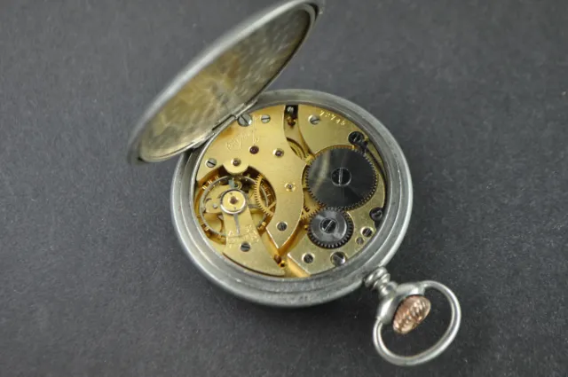 antike Taschenuhr vernickelt mit Ankerwerk läuft ,Jugendstil um 1910 aus Nachlaß