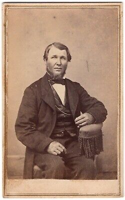 CIRCA 1860s CDV REMILLARD BEARDED MAN IN SUIT CIVIL WAR ERA NEWBURGH NEW YORK