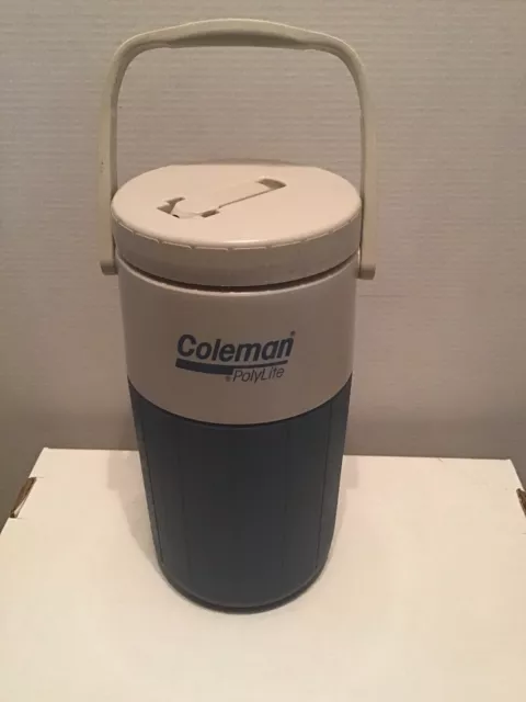 Vintage Coleman Polylite Blue Plastic Half Gallon Water Jug Insulated Pitcher