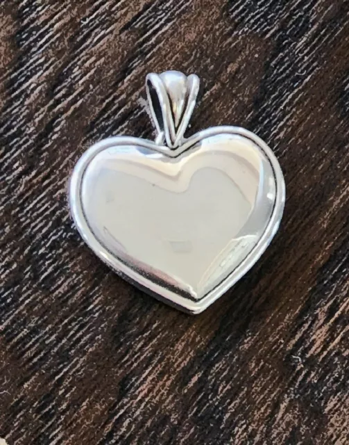 Retired James Avery Sterling Silver Heart Pendant Can Be Engraved! + JA Box