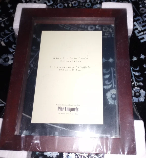 NEW Pier 1 imports  6 x 8 inch picture frame holds 4 x 6 pictures