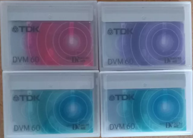 4 Cassettes k7  mini dv TDK 60 minutes MiniDv OCCAS