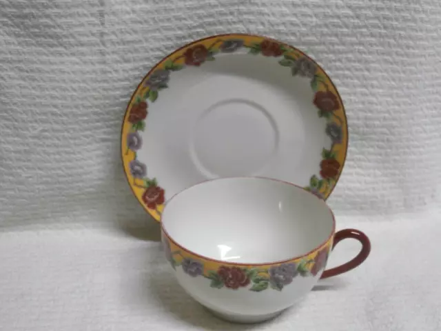 GRANDE TASSE A DEJEUNER EN PORCELAINE  DE LIMOGES Ets F LEGRAND