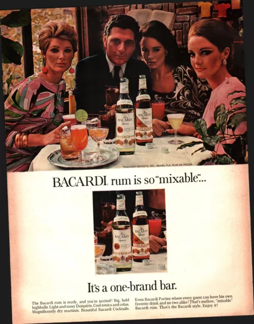 Vintage 1967 BACARDI RUM Liquor Color Print Ad Advertisement - Happy Hour Bar b8