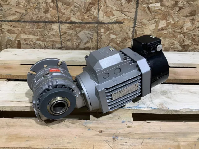 ABB 0.75kW 3-Phase AC Electric Motor Gearbox 141RPM Gear Motor Reducer