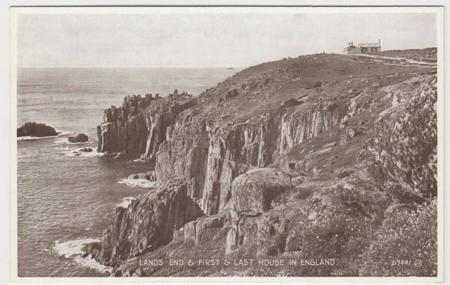 Cornwall; Lands End, 1st & Last House In England 217441 PPC, Unposted, c 1930's