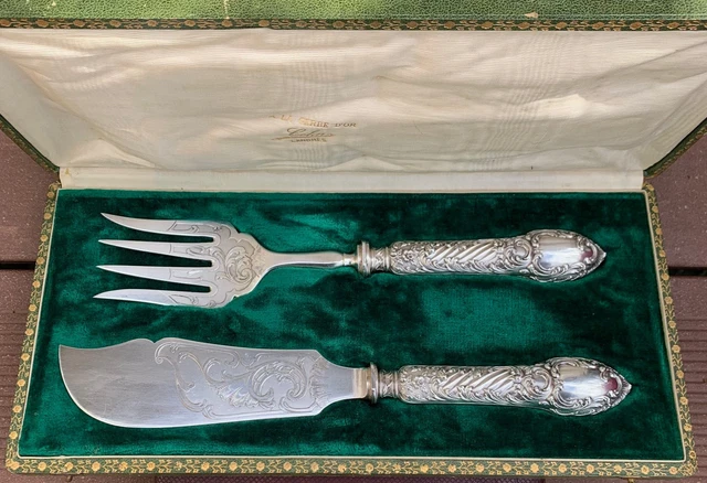 GRANDE FOURCHETTE DE service à Poisson Manche argent fourré - Minerve 1er titre. EUR 39,00 - FR