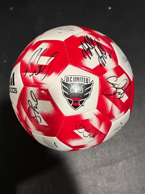 2017 DC United Hand Signed Team MLS Soccer Ball 12 Autographs DC United COA 3