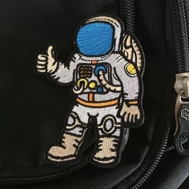Insigne d'attache à crochet rétro brodé astronaute cosmonaute espaceman 2