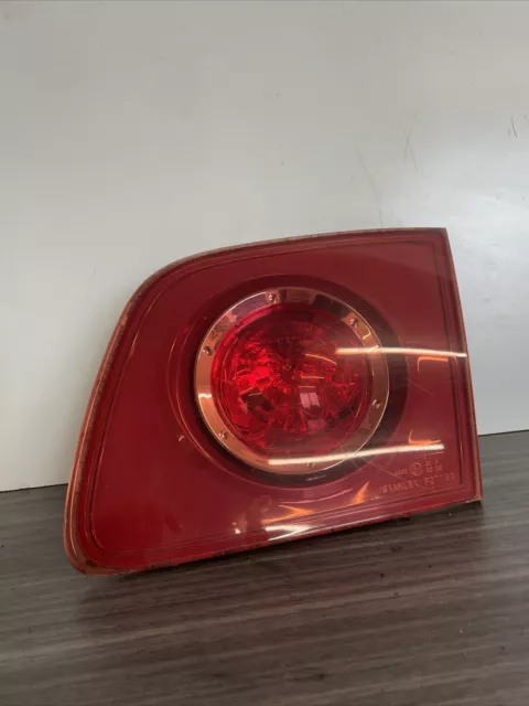 2004 MAZDA 3  MK1 HATCHBACK  Right Rear Inner Tail Light