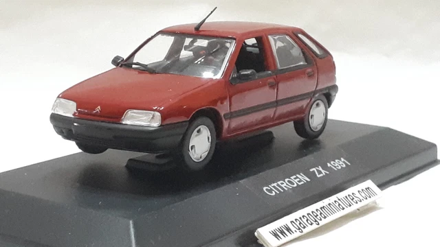 RENAULT 4L PARISIENNE 1964 Whitebox Ref Wb124151 Echelle Au 1/24 Eme Collection EUR 39,00 RENAULT 4L PARISIENNE 1964 Whitebox Ref Wb124151 Echelle Au 1/24 Eme Collection EUR 39,00