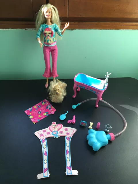 Barbie Salon de toilettage + Accessoires