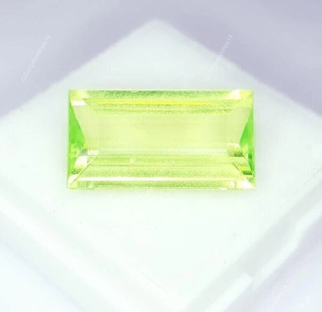 9.37 Carats Véritable Sri Lankan Saphir à Facettes Certifié Desseré Gemme