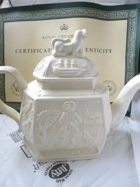New Boxed Royal Creamware V & A Ltd Edition Chinese Style Mini Teapot