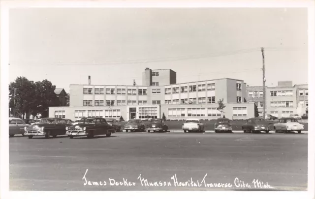 Traverse City Michigan~Art Deco Munson Hospital~1940s & 1950s Cars~RPPC Postcard