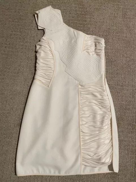 Bcbg Maxazria Dress Runway Size 4