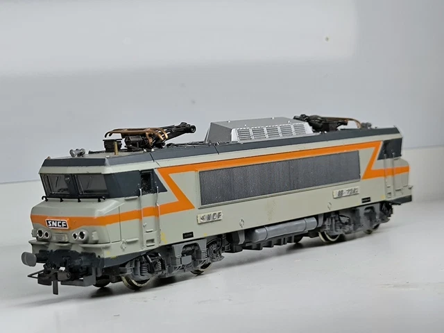Locomotive BB 22201 Roco - Modélisme Ferroviaire - Occasion