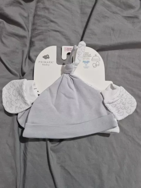 Baby 0-3 Months Hats And Mitts Set