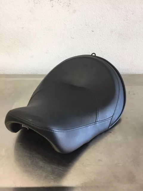 dyna street bob solo seat