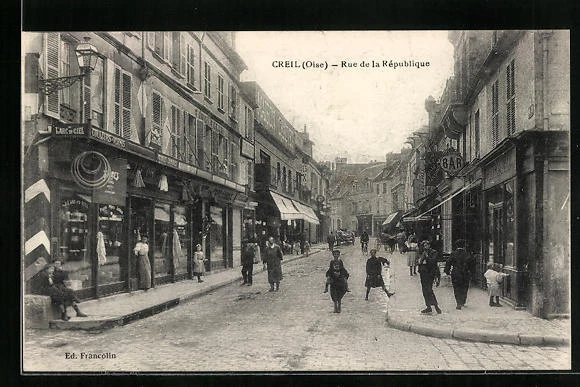 CPA Creil, Rue de la République