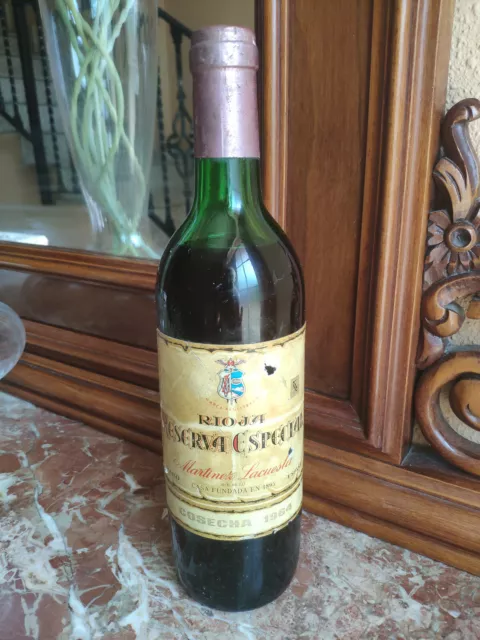 Botella de vino / Wine Bottle MARTINEZ LACUESTA Reserva Especial 1964