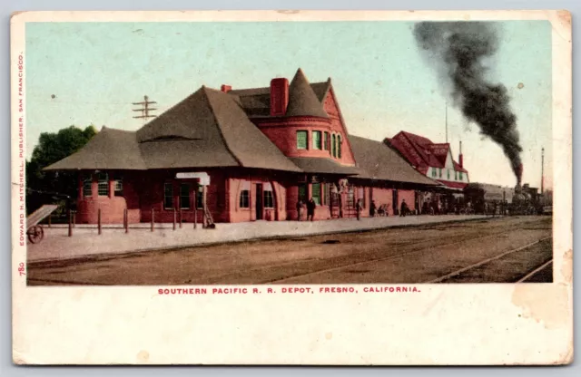 Postcard Southern Pacific RR Depot, Fresno CA Train E51
