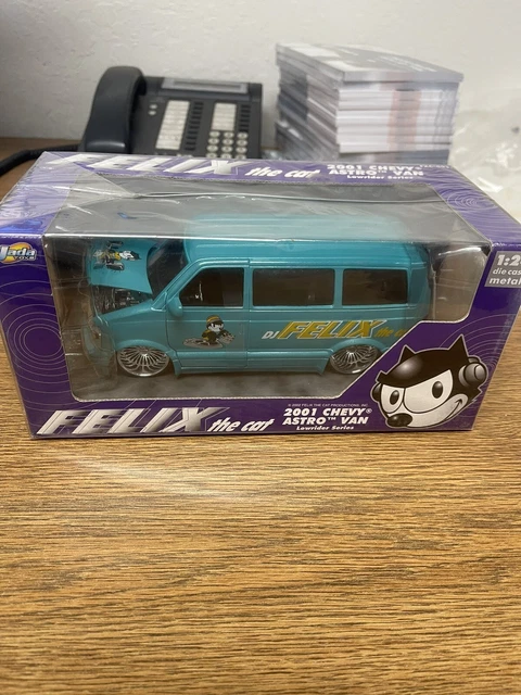 け*ん様 Felix the Cat 2001 Chevy Astro Van Jada Toys 1/24 Felix the Cat 2001 Chevy Astro Van Lowrider