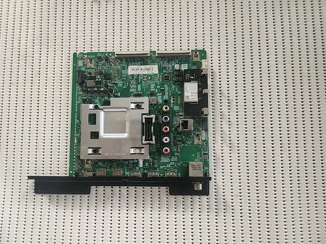 Carte Principale 6683M2C1 Pour TV EDENWOOD ED32A00HD-MM - Pour Pièces Détachées (tuner Cassé), Non Fonctionnelle