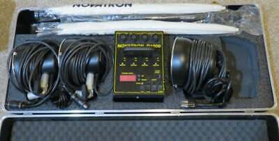 Novatron D1000 Kit de cabeza de tres pro con cables de alimentación Pack, sincronización, paraguas, Soportes