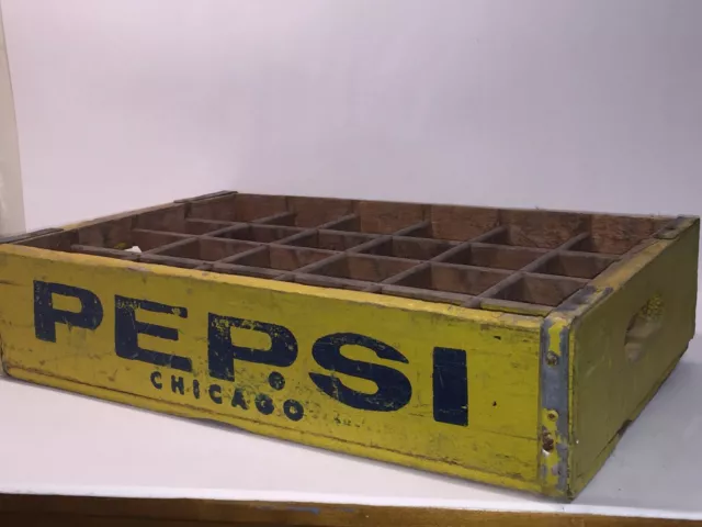 Vintage Very Rare PEPSI CHICAGO Soda Pop Crate Late 1960s Pepsi Cola Advertising