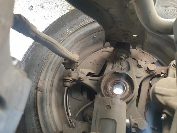 achsschenkel vorne rechts für PEUGEOT 308 SW II 2.0 16V TDI (177 CV)
