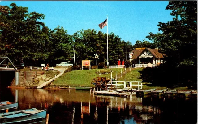 1957, Water Wheel, Platte River, HONOR, Michigan Postcard