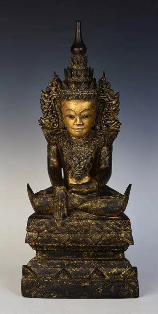 17th Century, Early Shan, Very Rare Antique Burmese Wooden Seated Crowned Buddha