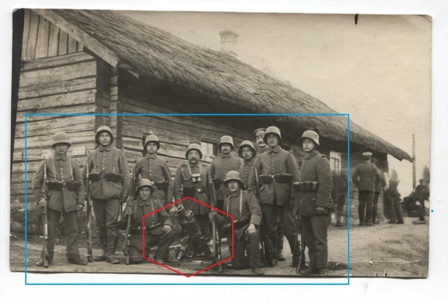 18/12 wk1  Foto   Front Soldaten Gruppe vor Einsatz  Granatwerfer Stahlhelmen