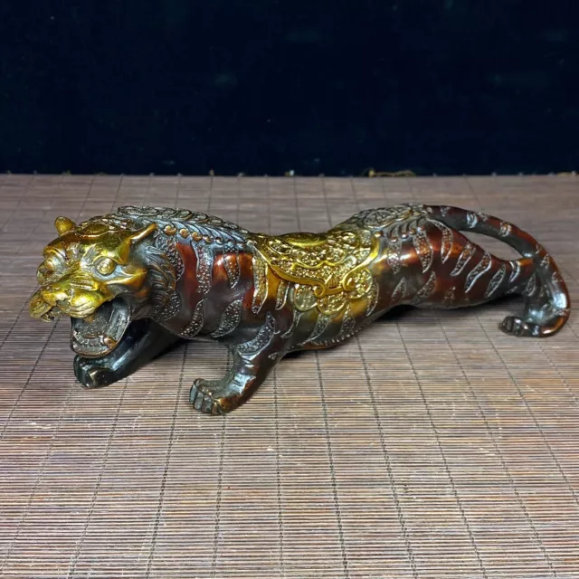 Chinese old copper gilt handmade money tiger exquisite statue 2