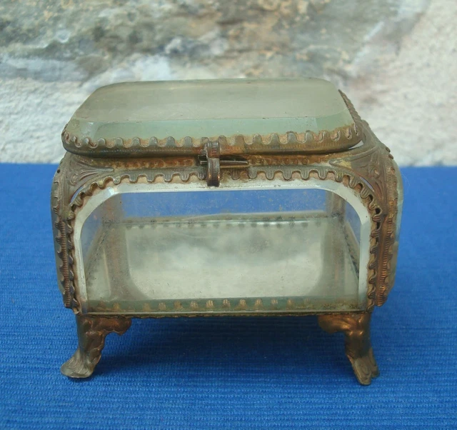 V51 Joli Petit Coffret Bijou Napoléon III XIXe Laiton Doré Verre Biseauté