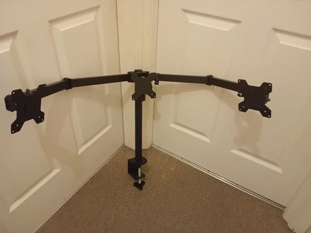 triple monitor arm