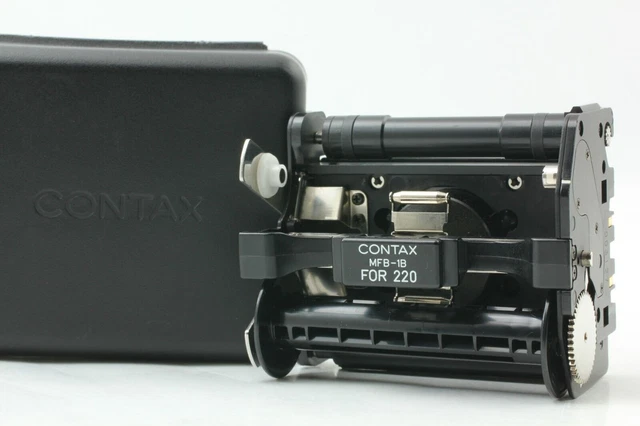 CASE IN [MINT] Contax 645 Camera MFB-1B 220 Medium Format Film