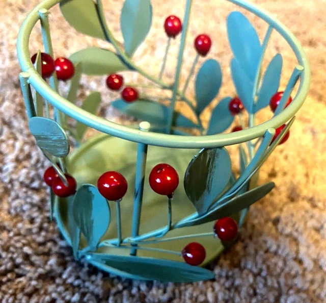 Pfaltzgraff winterberry candle holder cheap