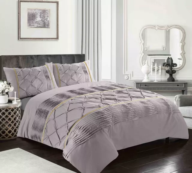 Luxurious Eleanor Laced Pintuck Diamond Duvet Quilt Cover Set With Pillowcases