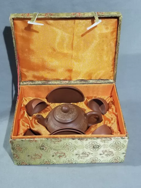 Vintage Boxed Yixing Swirl Clay Teapot Cups Saucers Set All Pieces Marked