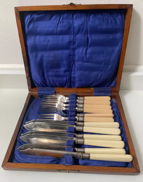 Antique Ornate Edwardian Silver Plated Fish Knife & Fork Culery Set Case